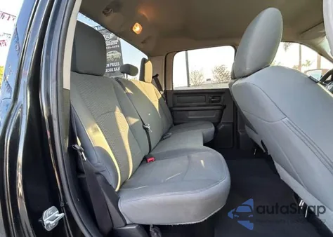 2015 Ram 1500 St z USA, uszkodzony, nr VIN 1C6RR6KT7FS629430